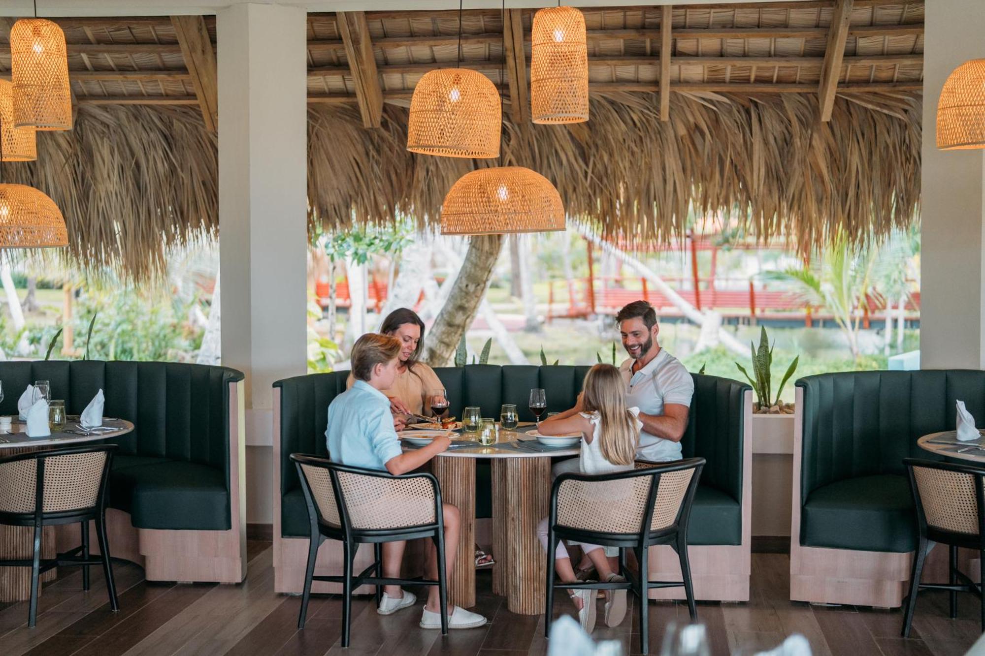 Wyndham Alltra Samana All Inclusive Resort Buitenkant foto