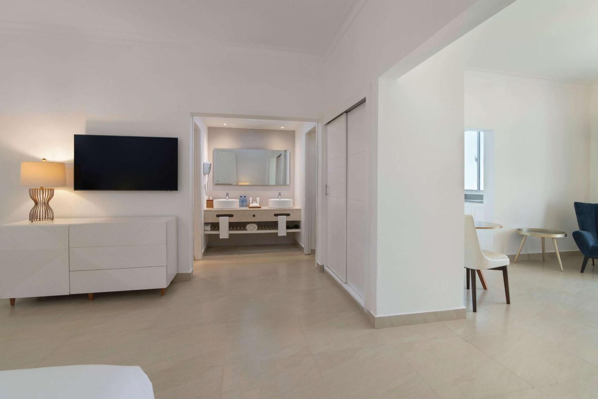 Wyndham Alltra Samana All Inclusive Resort Buitenkant foto